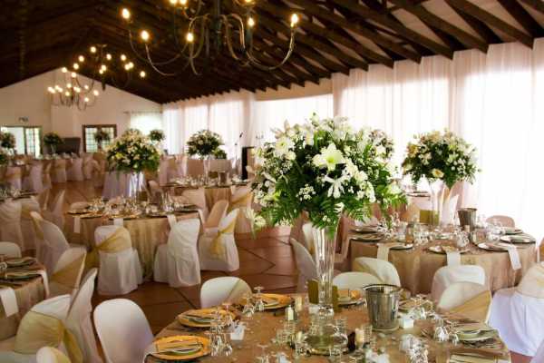 How to pick your ballroom!