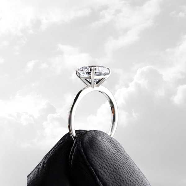 The guide you NEED to start saving money for an engagement ring