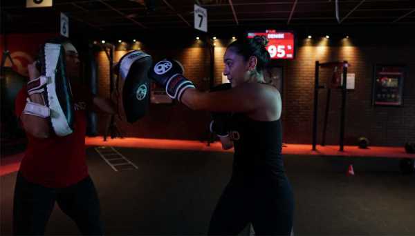 9Round 30 Minute Kickboxing Fitness
