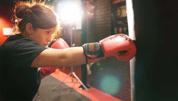 9Round 30 Minute Kickboxing Fitness