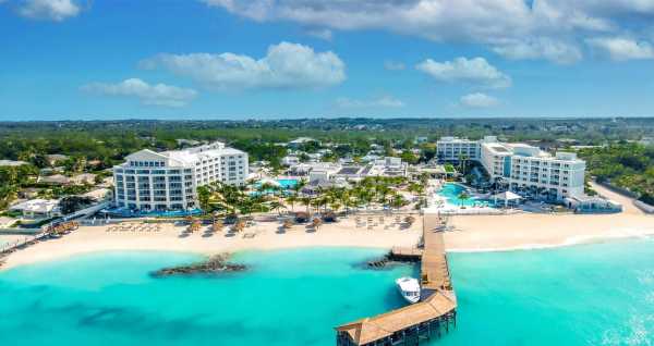 Cruise Planners – Dotsie&#039;s Travel