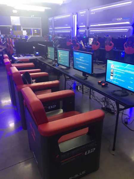 Glitch Gaming Center